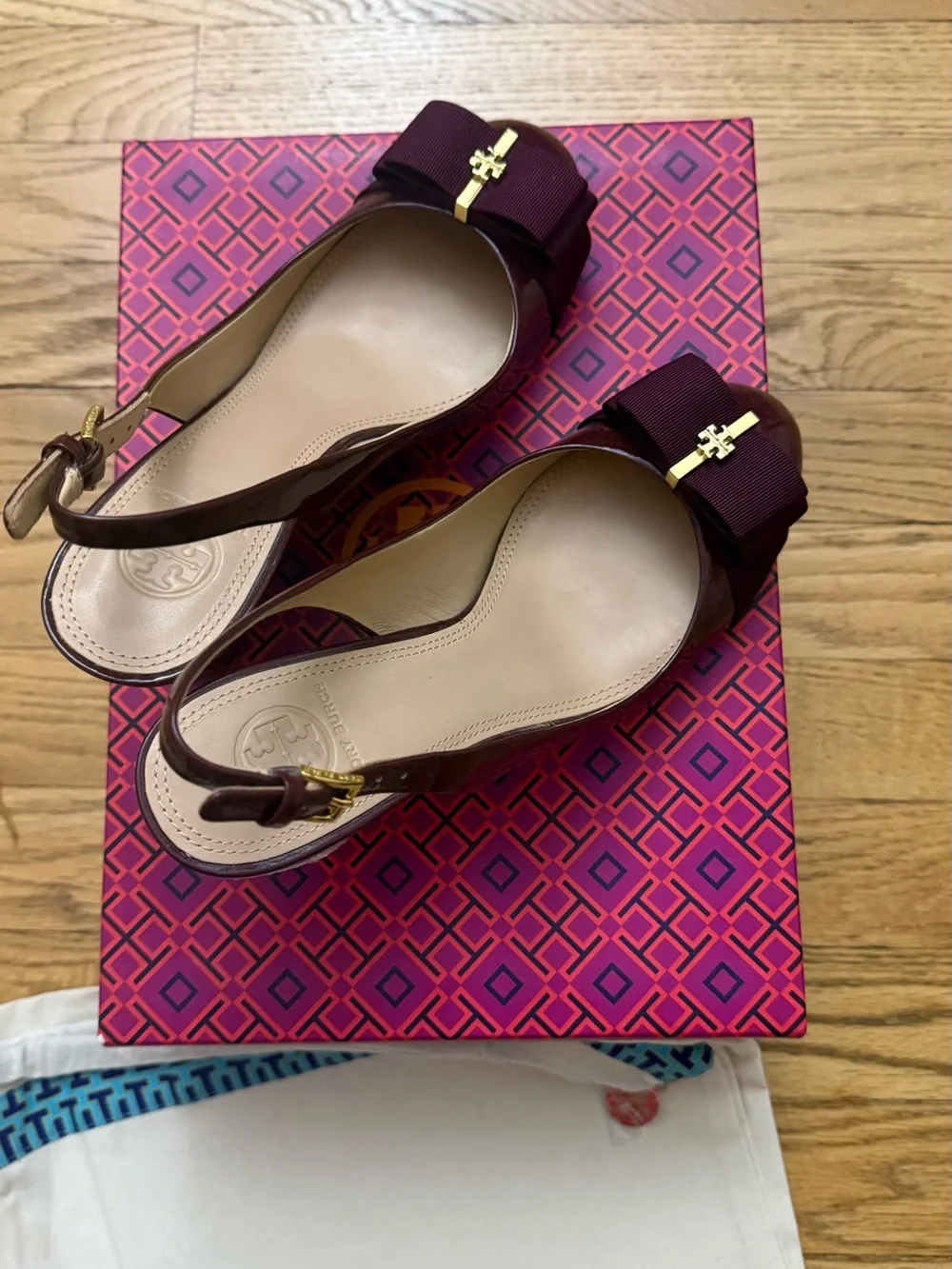 Tory Burch Patent Burgundy Slingback Pumps Wedge with Grosgrain Bow